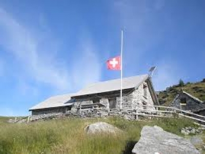 Escursione alla capanna Ribia e Cima Uomo Tondo